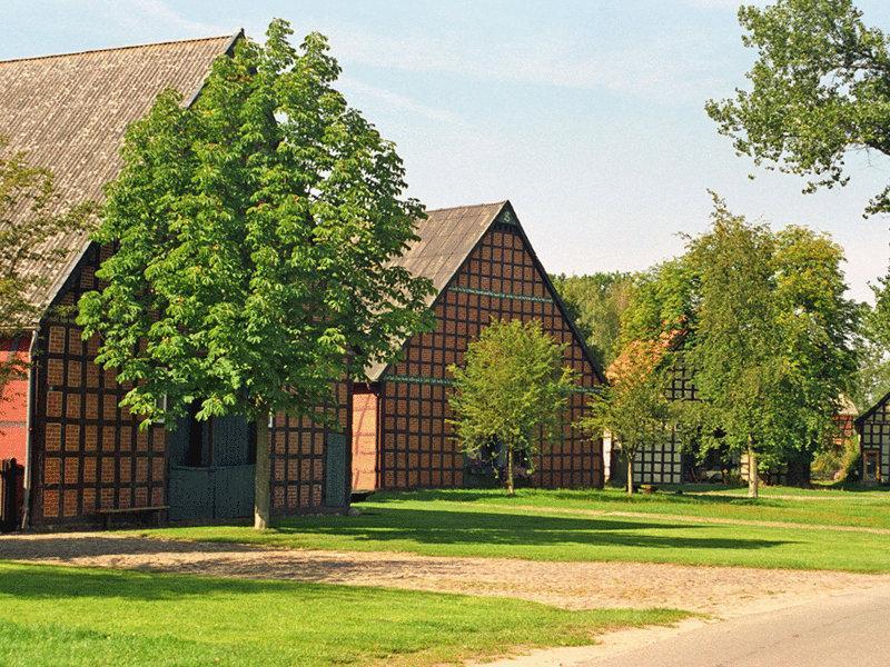 Landhotel Markthof Satemin Wustrow  Exterior photo